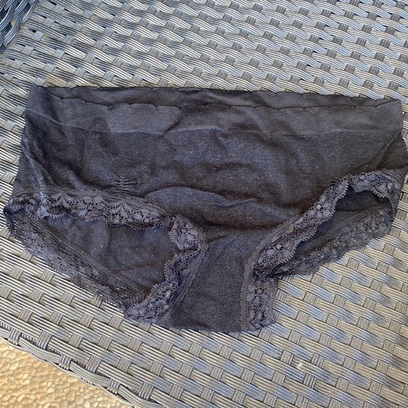 3 pairs brand new underwear. Black and pink polka dot size small - Picture 4 of 6